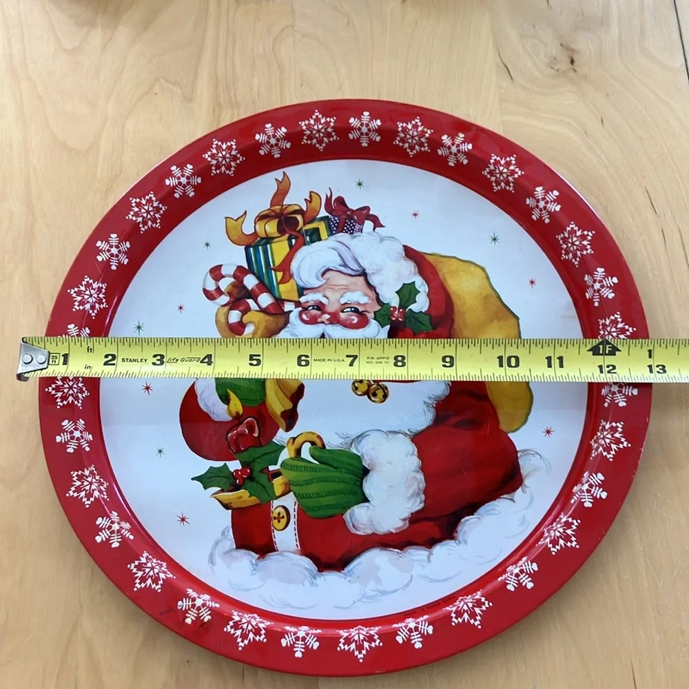 Vintage Jolly Santa Claus Tin‎ Serving Tray red & white good used condition